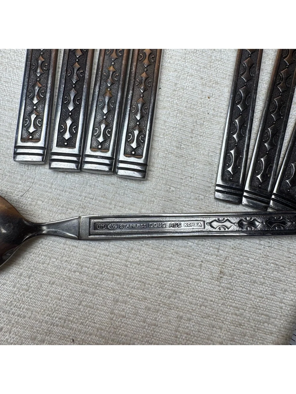 Vintage Douglas Stainless Flatware Set 16 Piece Korea Ornate MCM Service 4